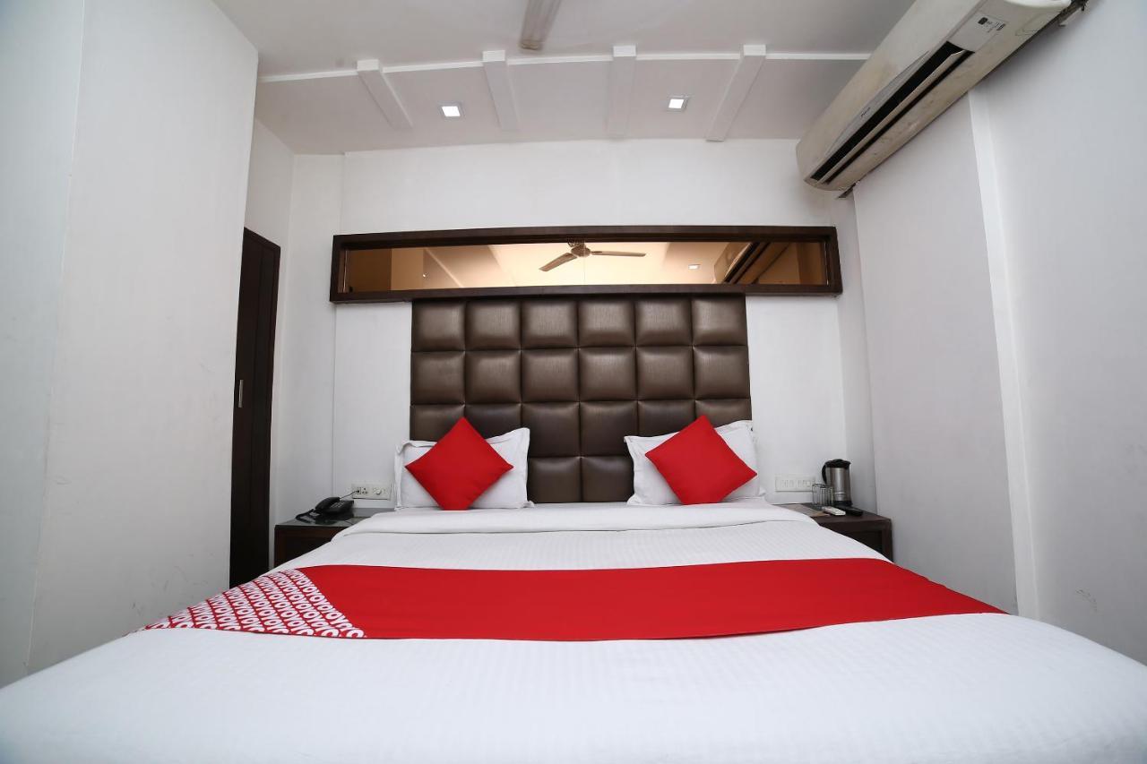 ניו דלהי Oyo 11150 Hotel Jmd Rooms מראה חיצוני תמונה