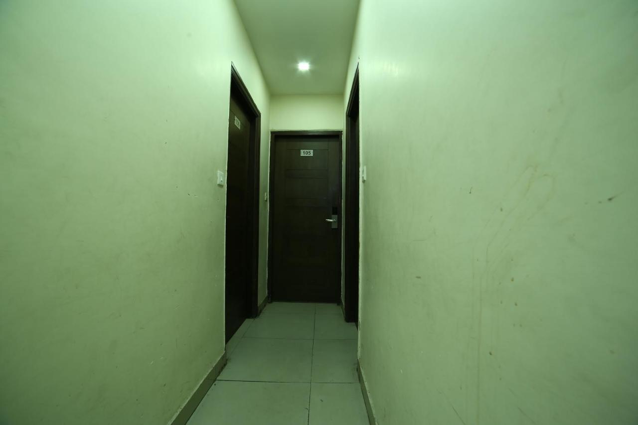 ניו דלהי Oyo 11150 Hotel Jmd Rooms מראה חיצוני תמונה