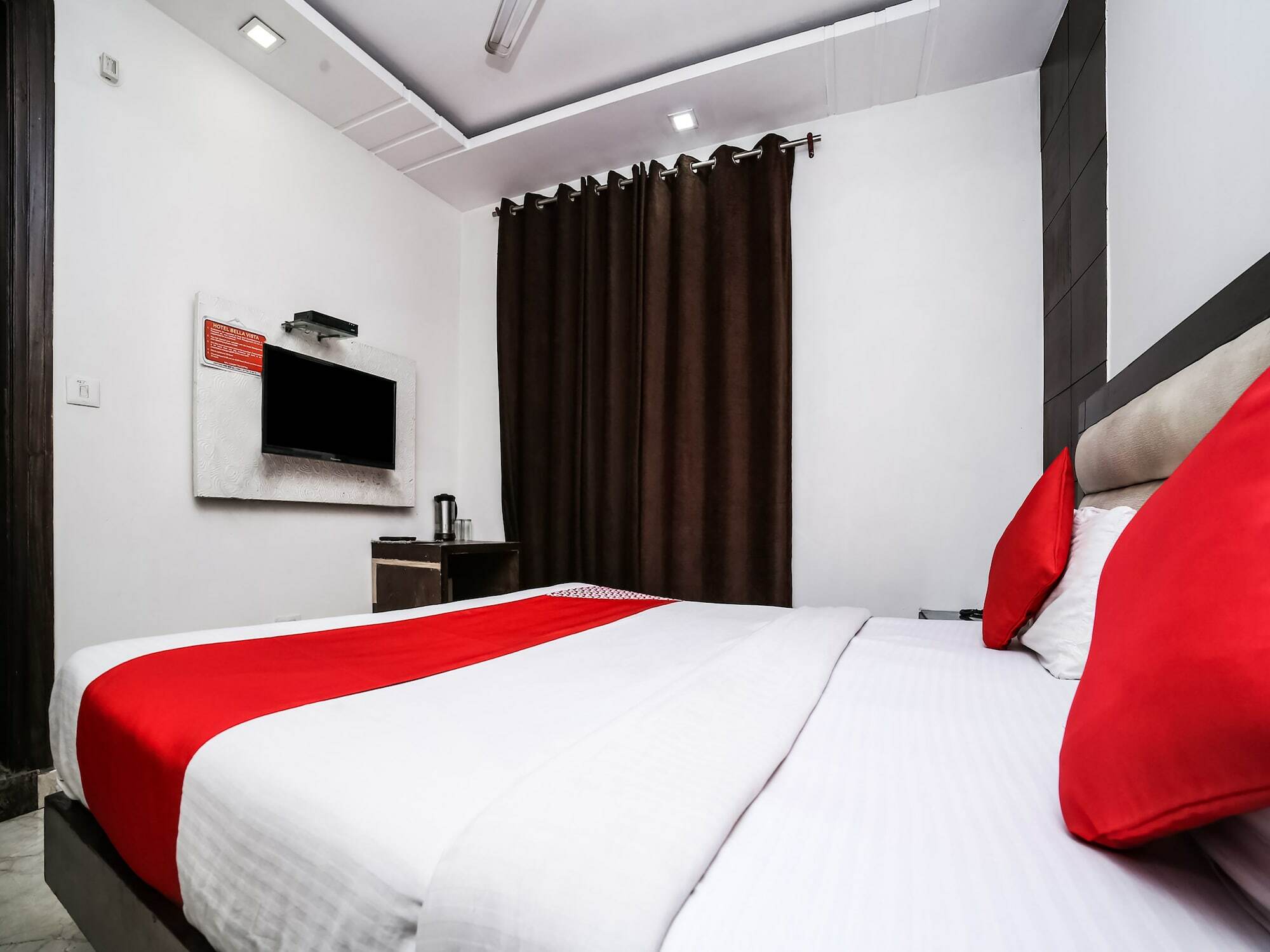 ניו דלהי Oyo 11150 Hotel Jmd Rooms מראה חיצוני תמונה