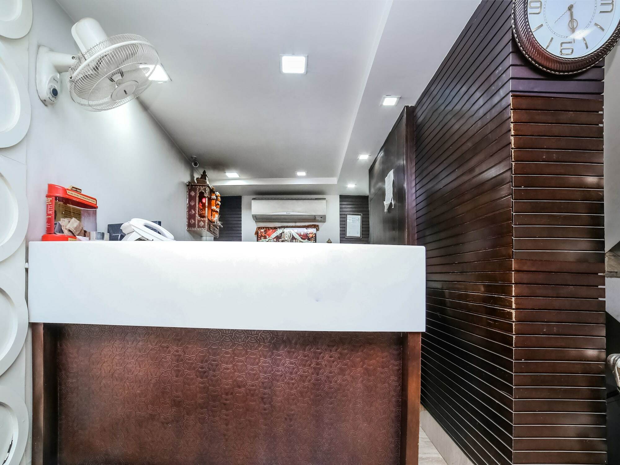 ניו דלהי Oyo 11150 Hotel Jmd Rooms מראה חיצוני תמונה